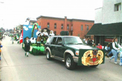 2003parade041