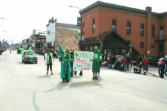 2003parade049