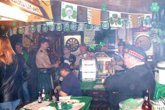 2003postfestatpups02